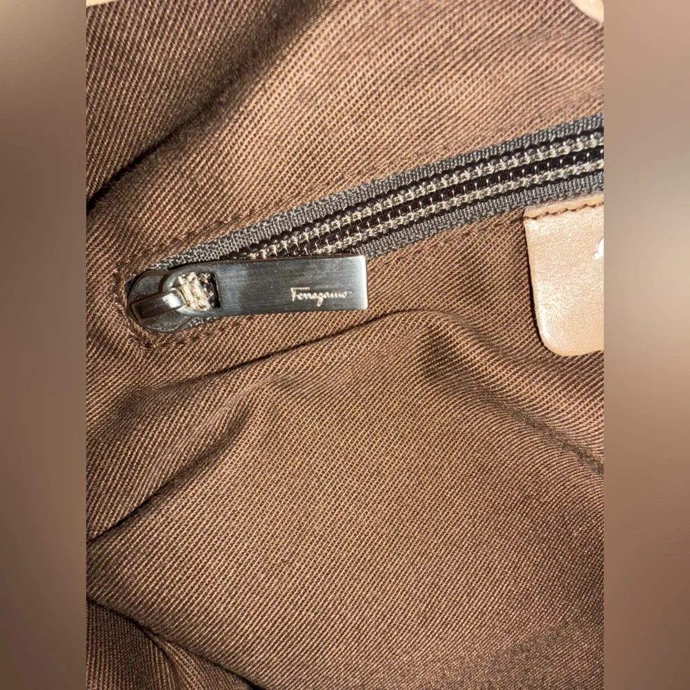 Salvatore Ferragamo Suede Shoulder Bag Hobo Top Handle Made in Italy